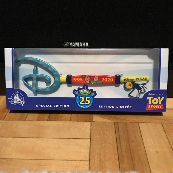Toy Story 25th Anniversary Collectible Key - Picture 2 of 3